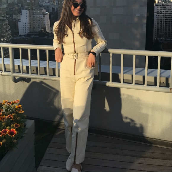 Choosy off white ivory zip up long sleeve jumpsuit with belt - Picture 4 of 4